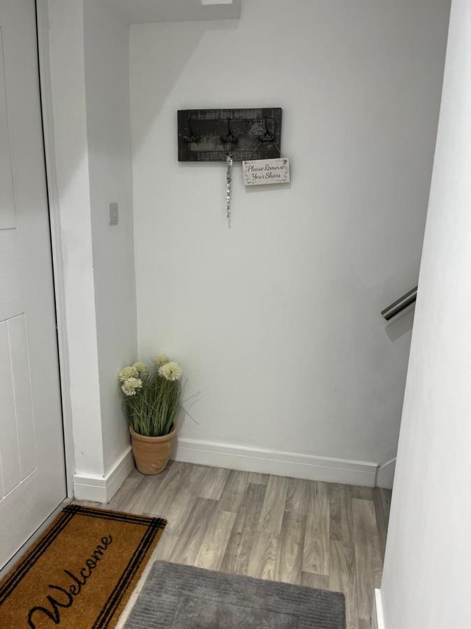 The Apartment Cold Comfort Farm Hinckley Esterno foto